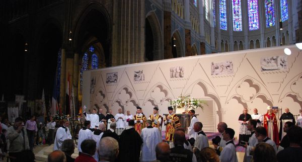 Messe à Chartres