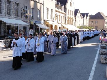 2010.05.24_Procession_1.JPG