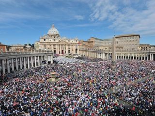 2011.05.01_Beatification_JPII_a.jpg