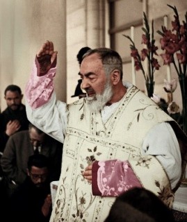 padre-pio.jpg